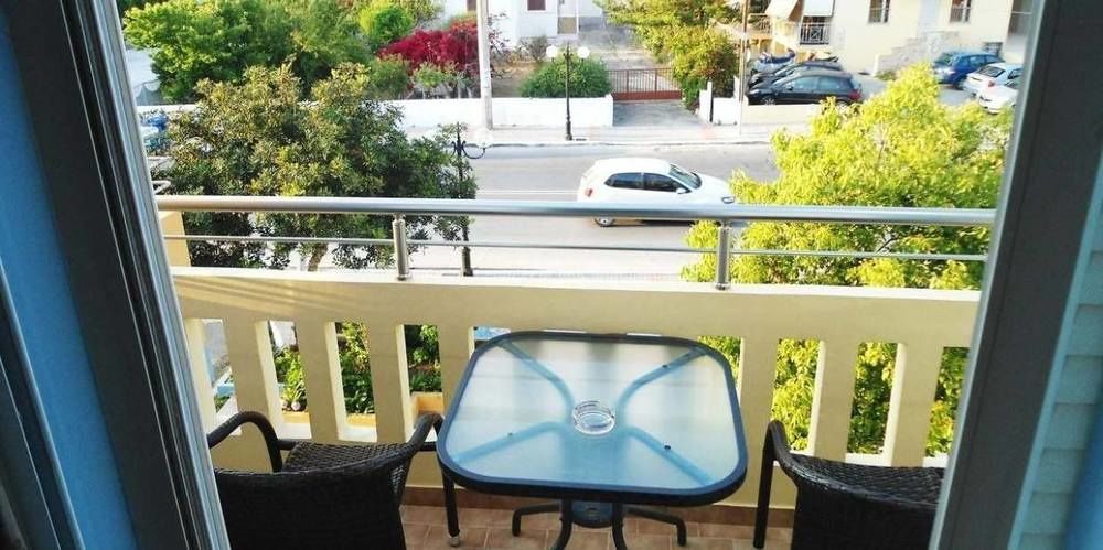 Irini Stalos Apartments Exterior foto